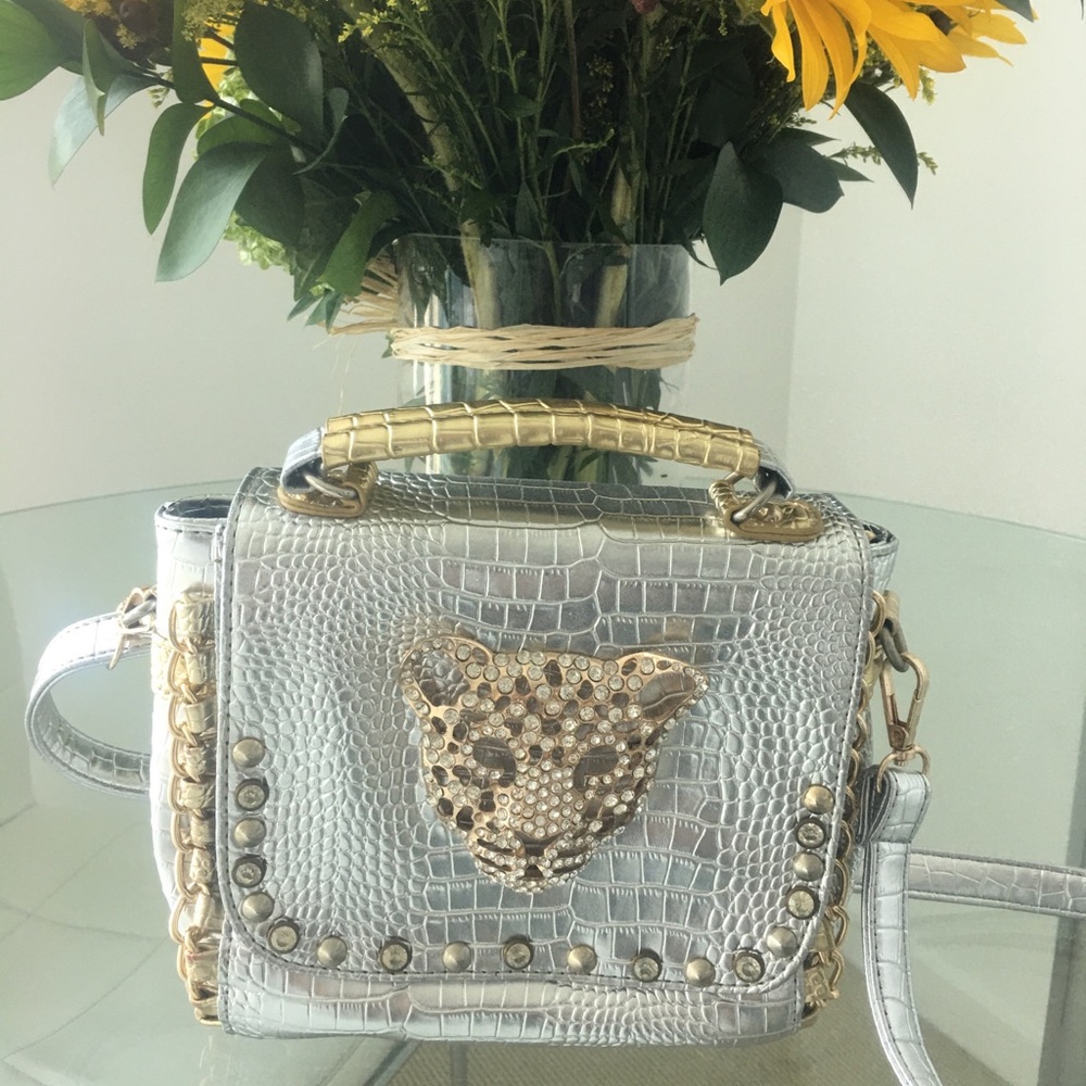 PURSE - Picture 2 of 3